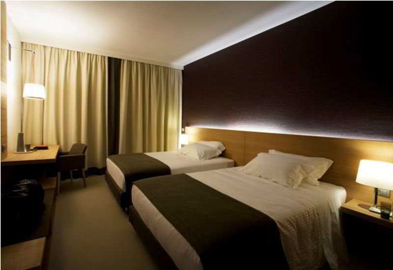Hsm Hotel San Martino Garbagnate Monastero Chambre photo